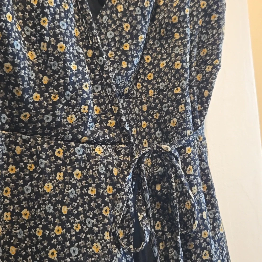 Abercrombie & Fitch Navy Floral Midi Dress - Picture 6 of 13